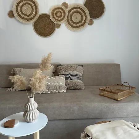 Serenity Living Apartment Palaiochora